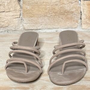 RAYE‎ Nude Strappy Block Heel Mules | Minimalist Slide
Sandals Size 7.5 2” Heel